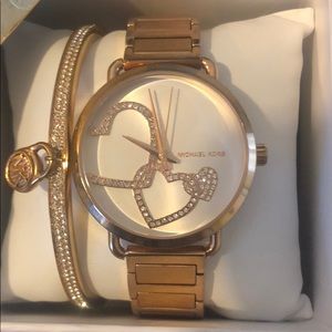 💎Authentic Michael Kors bangle & watch set 💕